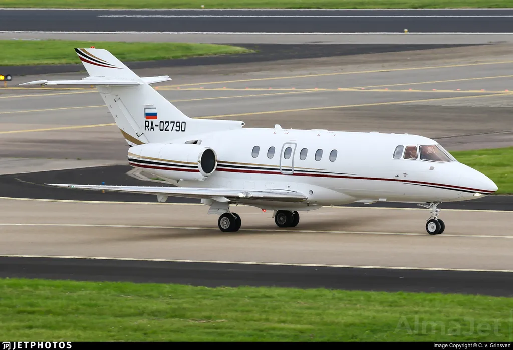 Hawker 750